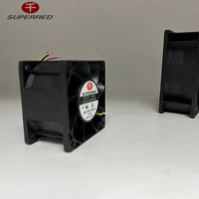 Ventilateur d'ordinateur à courant continu de 12 V de longue durée avec option de sortie de fil de plomb / signal AWG26
