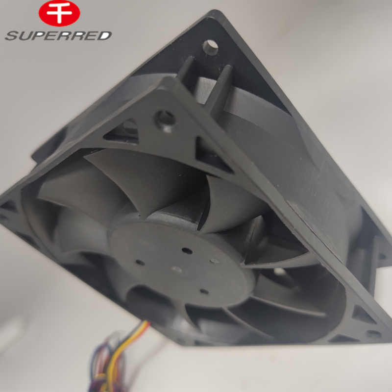 Ventilateur d'ordinateur à courant continu 12V 80 x 80 x 25 mm avec dimensions et sortie de signal optionnelle
